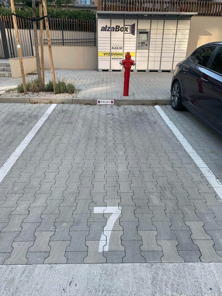 Prenájom parkovacieho miesta na Galvaniho