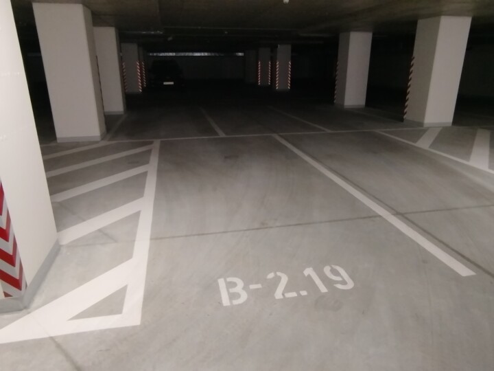 garážové státie, Prístavná 1, BA