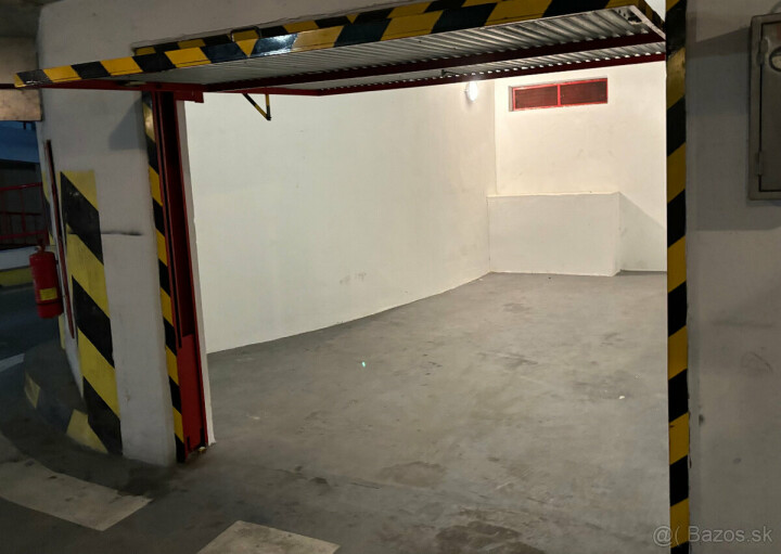 Prenájom garáže v garážovom dome na Podunajskej ulici
