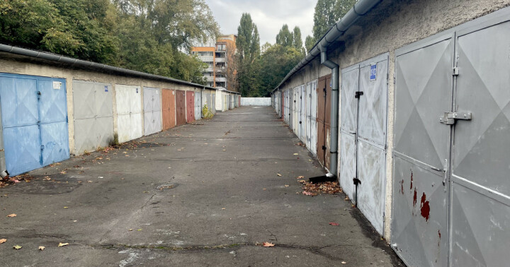 Predaj samostatnej garáže na Papraďovej ul. v Ružinove, BA