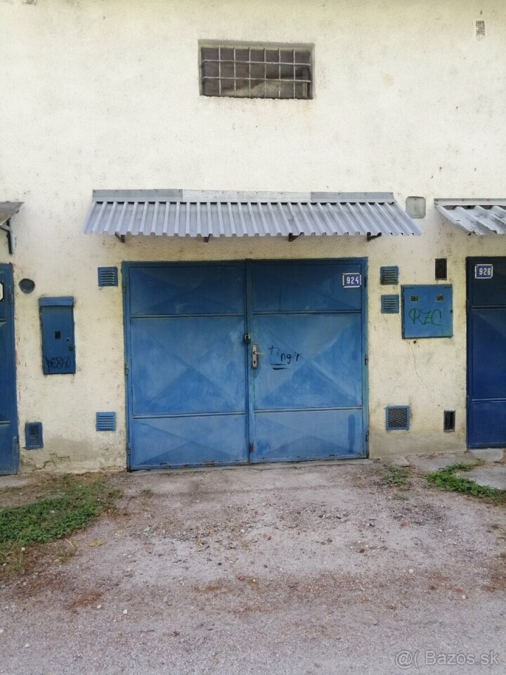 Dlhodobý prenájom garáže s elektrinou a jamou