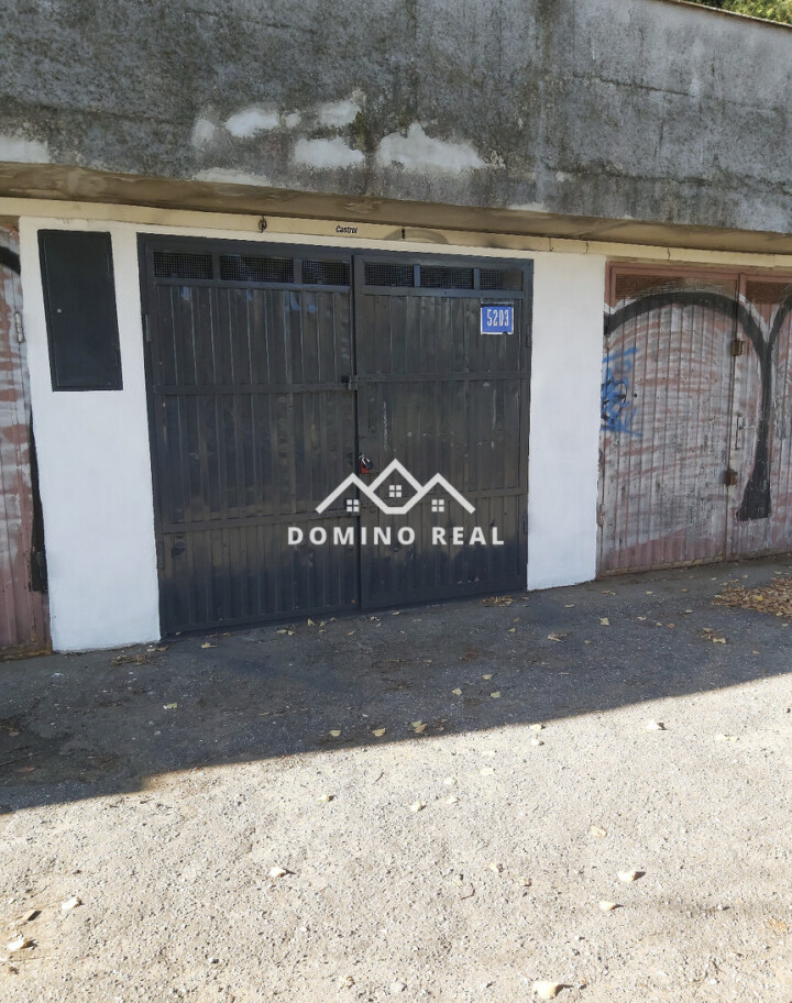 Predaj garáže v Karlovej Vsi na Karloveskej ulici