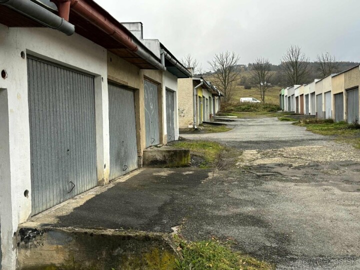 Na predaj murovaná garáž na Tačevskej ulici v Bardejove za 24 500 €