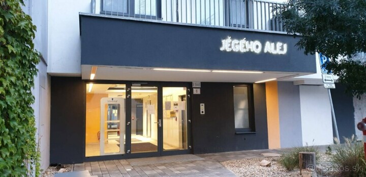 Na predaj garážové státie v podzemnej garáži na Jégeho alej 6