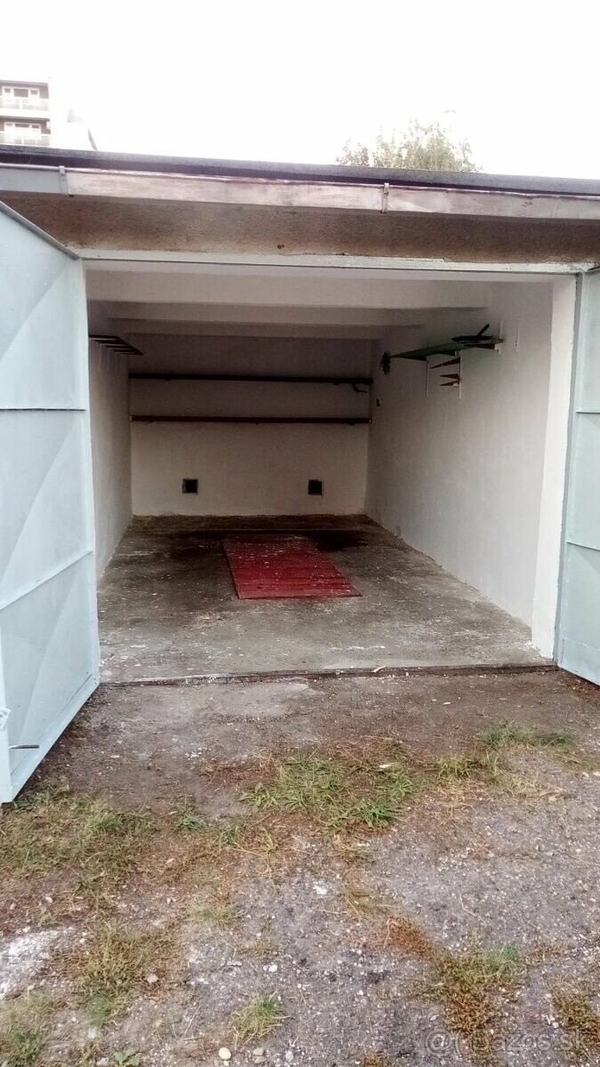Garáž na prenájom pri autobusovej stanici v Trnave