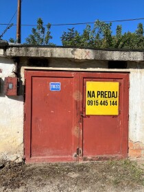 Na predaj dve garáže na ulici Rači potok v KE-sever