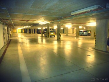 Prenájom parkovacieho miesta v podzemnej garáži OC RETRO, Ružinov, Bratislava