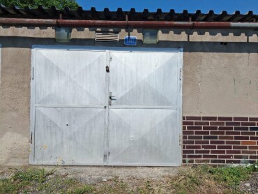 Na predaj murovaná garáž s elektrinou v Banskej Bystrici