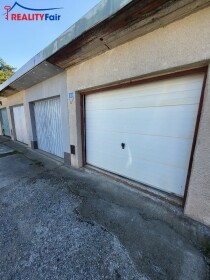 Predaj murovaná garáž s elektrinou a montážnou jamou v Banskej Bystrici