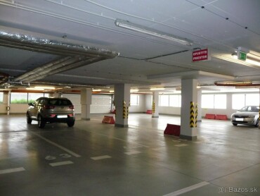 Prenájom garážového státia v Dúbravke, Tammi 1