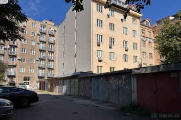 Prenájom garáže v Bratislave - Dunajská 62