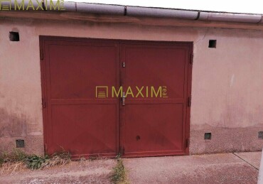 Predaj veľkej murované garáže s pozemkom na ul. Rušňová