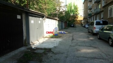 Samostatná garáž na Miletičovej ulici s montážnou jamou