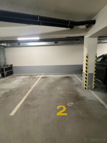 Prenájom parkovacieho miesta na Banskobystrickej, BA