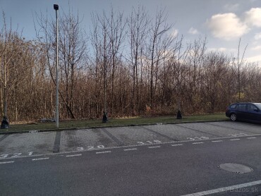 Parkovacie miesto na predaj v Ovocných sadoch
