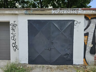 Murovaná garáž na predaj v BA - Kukučínova