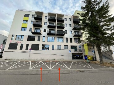 Prenájom parkovacieho miesta pred bytovým domom na Veľkomoravskej ulici