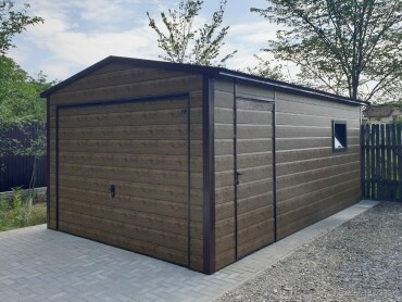 Predaj zateplenej plechovej garáže 3,5 x 6 m