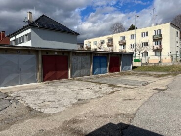 Predaj garáže s jamou a elektrinou pri zimnom štadióne M. Gáboríka