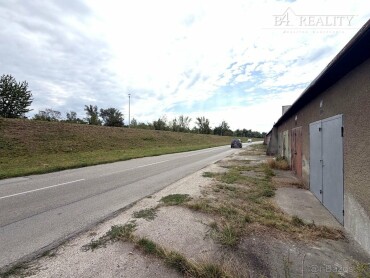 Prenájom 19 m2 garáže v Trenčíne na ul. Ľudovíta Stárka