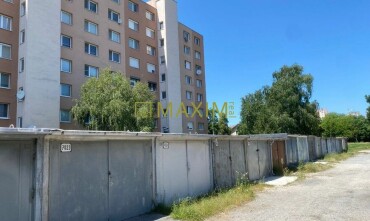 Predaj garáže so službami v Stupave na ulici Železničná