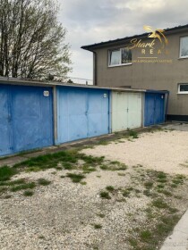 Betónová garáž na predaj s elektrinou v Novom Meste nad Váhom