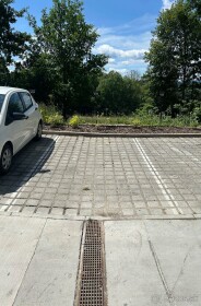 Prenájom vonkajšieho parkovacieho miesta v komplexe 2 DUBY