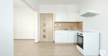 Predaj garáže 19 m² na ulici Kubranská, Trenčín