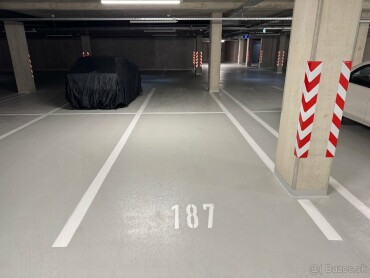Dlhodobý prenájom vnútorného parkovacieho miesta v bloku GHK