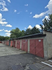 Predaj samostatnej garáže s montážnou jamou v Ružinove