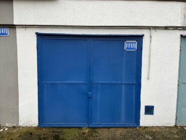 Na prenájom garáž na Teplickej ulici, 18 m²