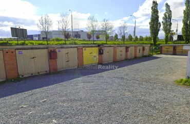 Predaj garáže na ulici Ostravská v radovej zástavbe