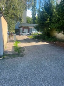 Predaj garáže s pozemkom na Púpavovej ulici v Karlovej Vsi