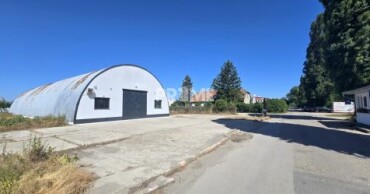 Prenájom priestranného garážového parkovacieho miesta v Ružinove