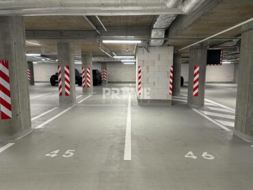 Na predaj parkovacie miesto v EUROVEA TOWER na Pribinovej ulici