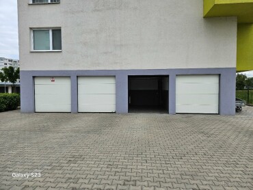 Na prenájom garáž v BD Greenside s elektrinou