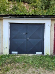 Prenájom murované garáže s elektrinou na Hviezdoslavovej ulici