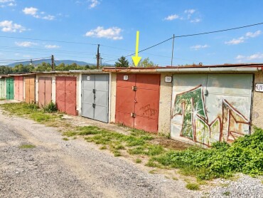 Na predaj garáž 19 m² na Vápenickej ulici v Prievidzi