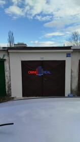 Predaj garáže na Skalickej ceste v Bratislave s elektrinou