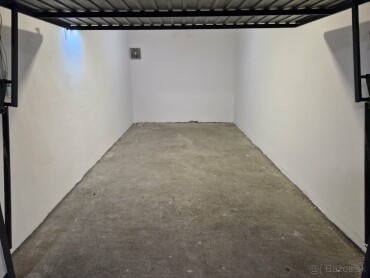 Prenájom garáže v bezpečnom garážovom dome v Dunajskej Strede