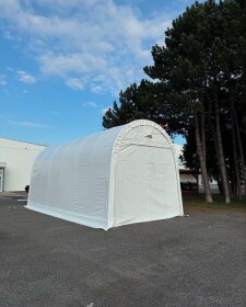Predaj nového plachtového prístrešku pre karavan – 4,3 × 9,2 × 4,3 m
