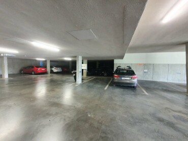 Prenájom garáže - vnútorné parkovacie miesto