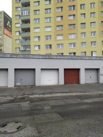 Na predaj samostatná garáž s elektrinou a jamou