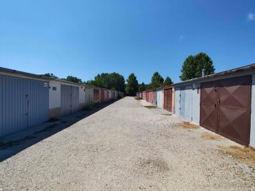 Predaj garáže na Športovej ulici v Dunajskej Strede