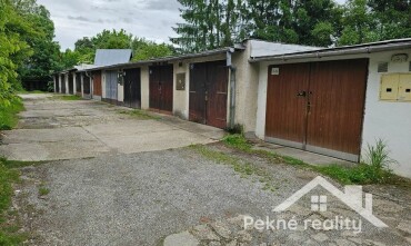 Prenájom veľkej garáže s elektrinou vo Zvolene