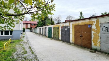 Na predaj zrenovovaná garáž na Miletičovej ulici v Ružinove