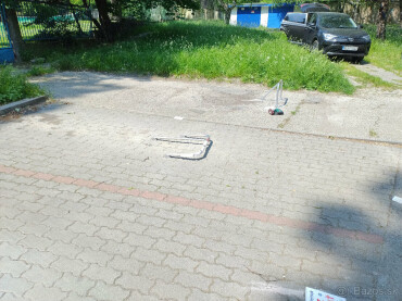 Parkovacie miesto na prenájom - Teplická, Bratislava