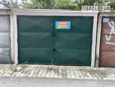 Samostatne stojaca garáž na predaj, 18 m², Žilina - Komenského