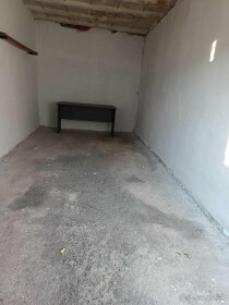 Garáž na prenájom na Kamenej ulici