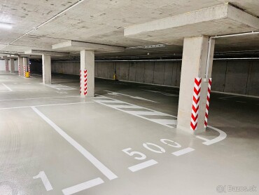 Priestranné parkovacie miesto na prenájom v podzemnej garáži Omnia
